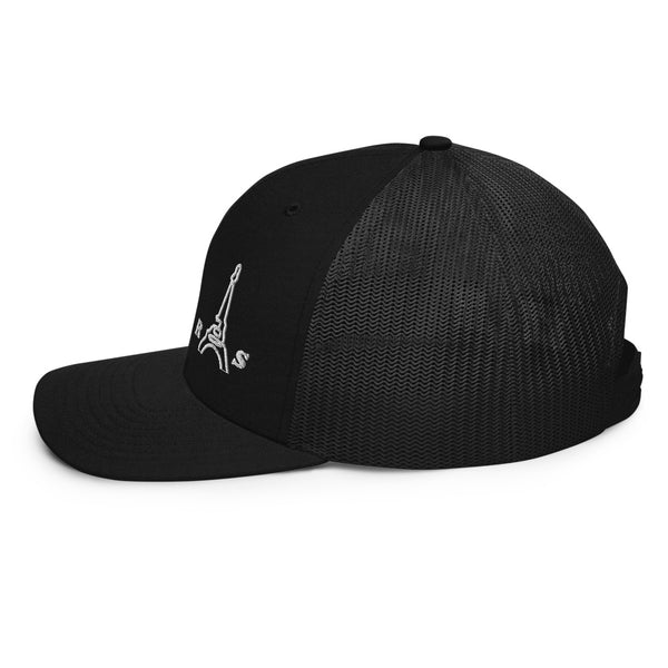 bb IN PARIS Trucker Hat